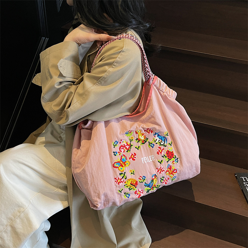 Summer Flowers Shoulder Bags N - Fishing Equipment Market のレビューと価格